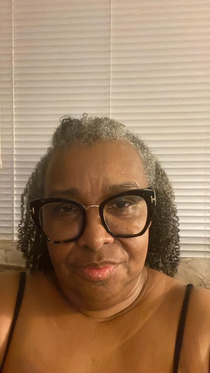 Customer photo review of Mousse - Anti Frizz - Luscious Lotus