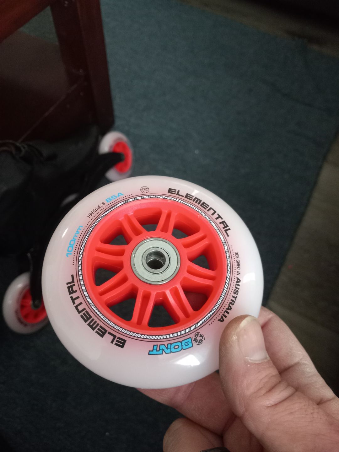 Customer photo review of Elemental 90mm 100mm 110mm 125mm Inline Skate Wheel