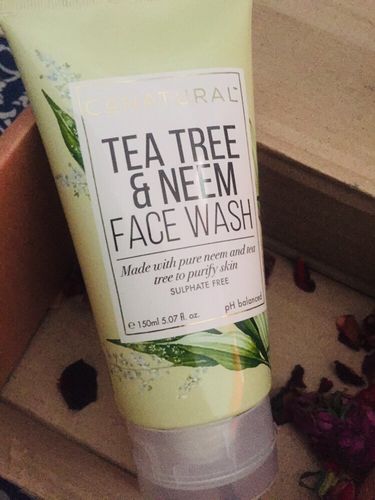 Customer photo review of Tea Tree & Neem Face Wash