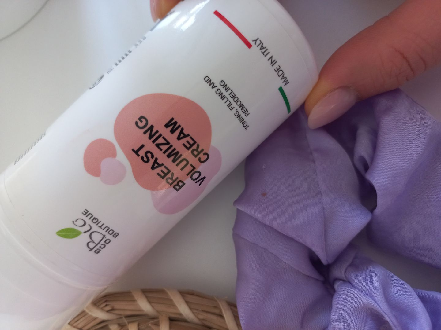 Customer photo review of Crema Voluminizadora de Pecho