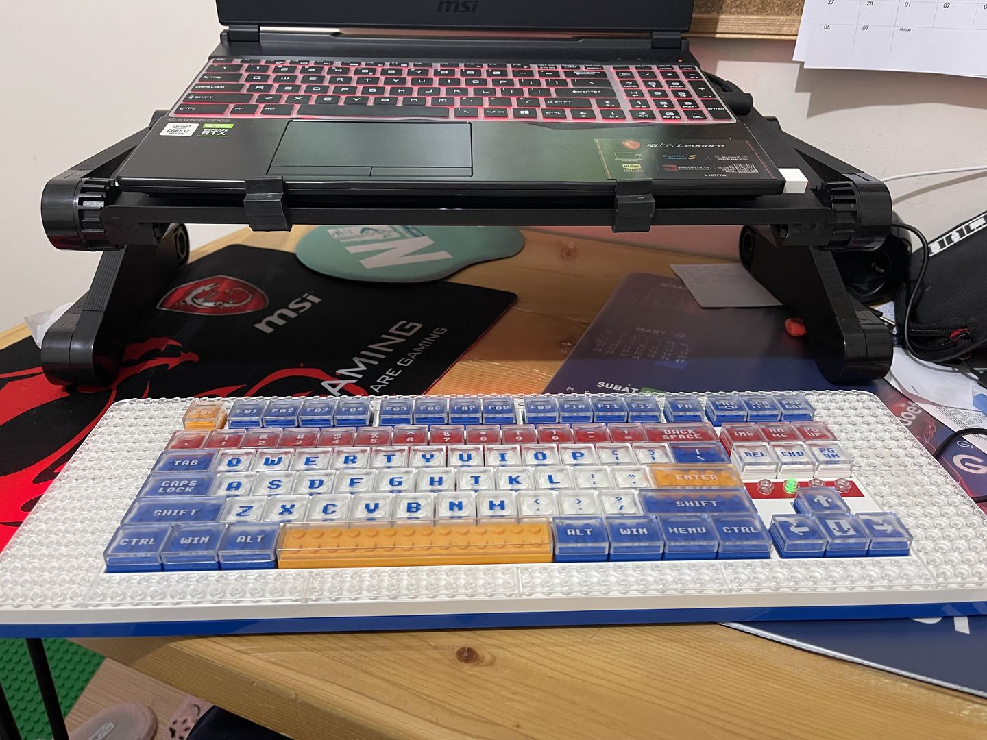 Customer photo review of ( Pre-sale) MelGeek Pixel, World’s First Brick-compatible Mechanical Keyboard