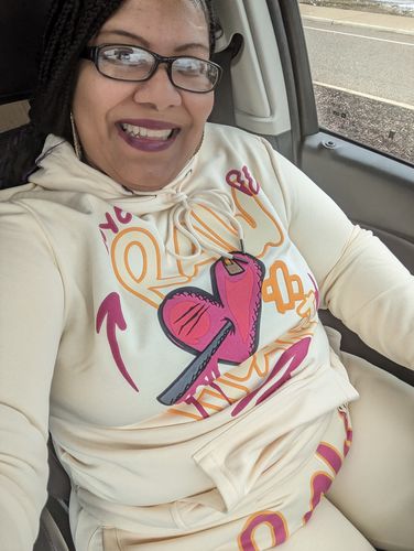 Customer photo review of Men Broken Heart Puff Print Hoodie and Joggers Set