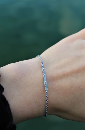 Customer photo review of Crystal Bar Bracelet
