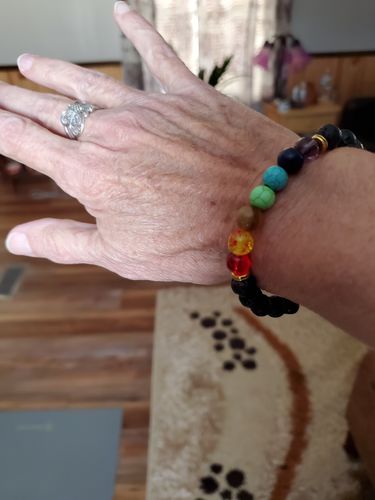 Customer photo review of 7 Chakra Himalayan Stone Bracelet
