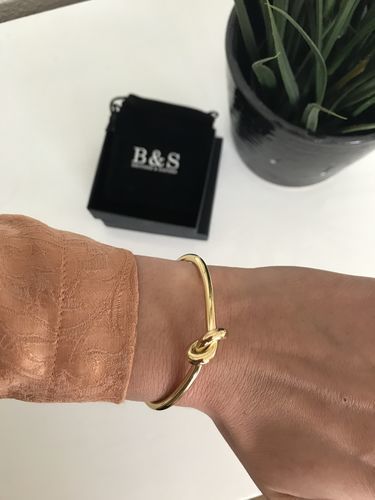 Customer photo review of Knotted Cuff