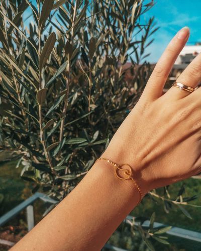 Customer photo review of Little Wave Bracelet