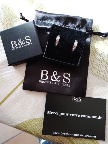 Customer photo review of Majesty Earrings