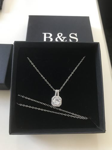 Customer photo review of Silver Square Necklace