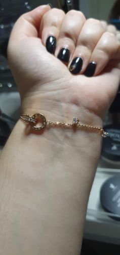 Customer photo review of Bracelet with Joined Rings & Crystals