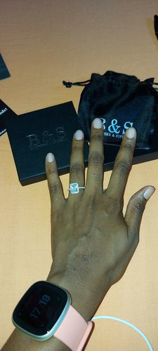 Customer photo review of Silver Rectangle Ring