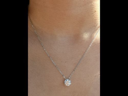 Customer photo review of Austrian Crystal Necklace