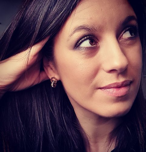 Customer photo review of Earrings with Joined Rings