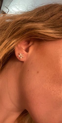 Customer photo review of Austrian Crystals Flowers Earrings