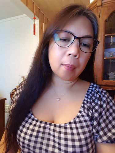 Customer photo review of Silver Circle Necklace