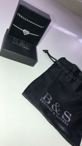 Customer photo review of White Gold Lion & Black Stones Bracelet