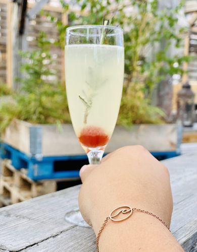 Customer photo review of Little Wave Bracelet