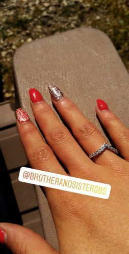 Customer photo review of Silver Minimalist Ring