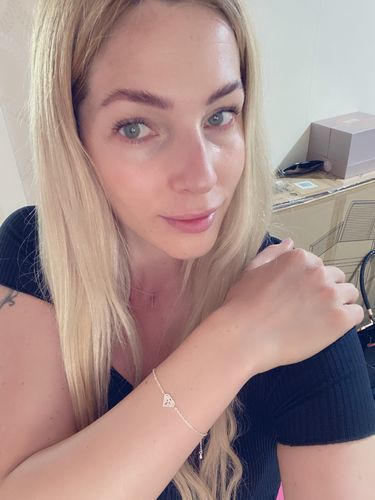 Customer photo review of Little Diamond Bracelet