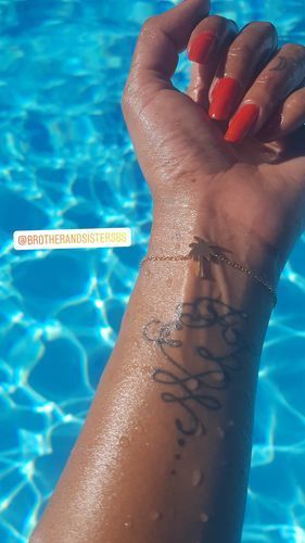 Customer photo review of Little Palm Bracelet