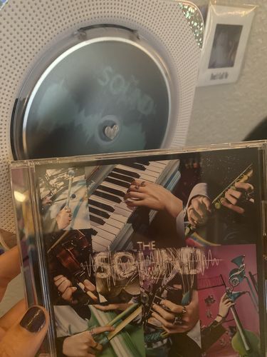 Customer photo review of Stray Kids First 1st Full Album (Japanese Release) - The Sound