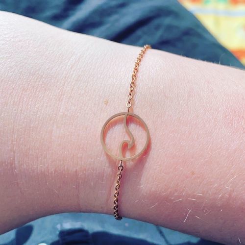 Customer photo review of Necklace with Joined Rings & Crystals