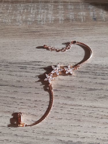 Customer photo review of Austrian Crystals Flowers Bracelet