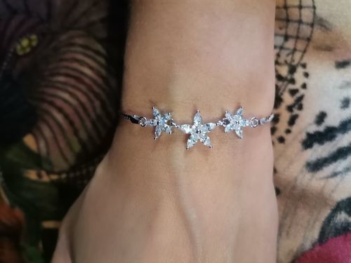 Customer photo review of Austrian Crystals Flowers