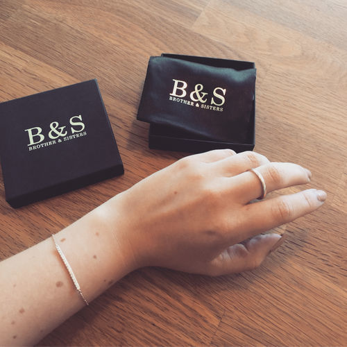 Customer photo review of Crystal Bar Bracelet