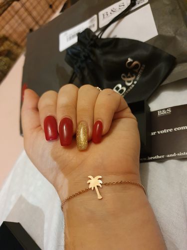 Customer photo review of Little Palm Bracelet