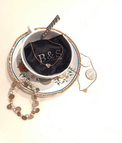 Customer photo review of Little Diamond Bracelet