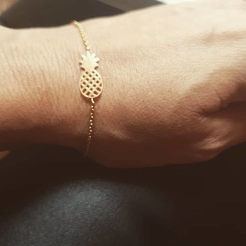 Customer photo review of Little Pineapple Bracelet