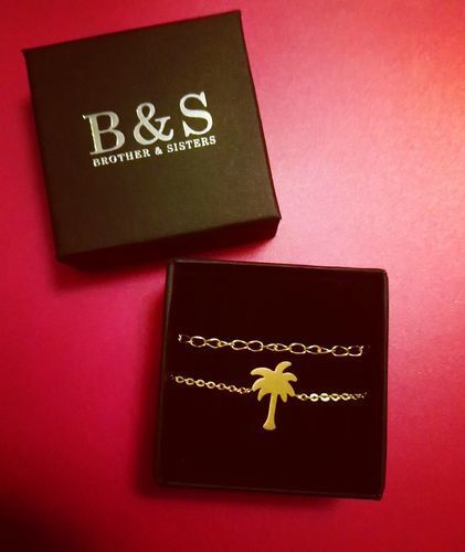 Customer photo review of Little Palm Bracelet