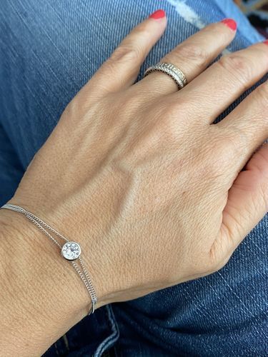 Customer photo review of Gloss Bracelet