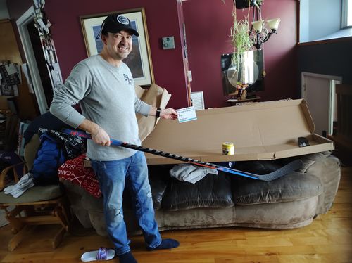 Customer photo review of Warrior Covert QRE Pro T1 Intermediate Hockey Stick