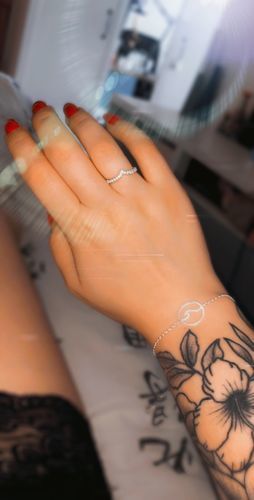 Customer photo review of Little Wave Bracelet