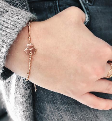 Customer photo review of Lucky Clover Bracelet