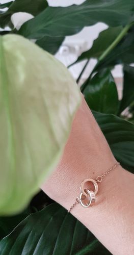 Customer photo review of Bracelet with Joined Rings