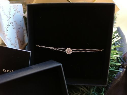 Customer photo review of Gloss Bracelet