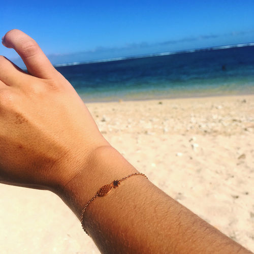 Customer photo review of Little Pineapple Bracelet