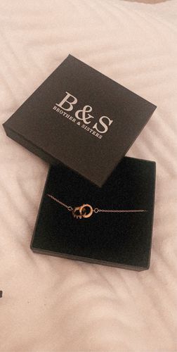 Customer photo review of Bracelet with Joined Rings