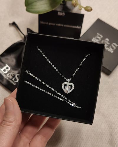 Customer photo review of Silver Heart Necklace