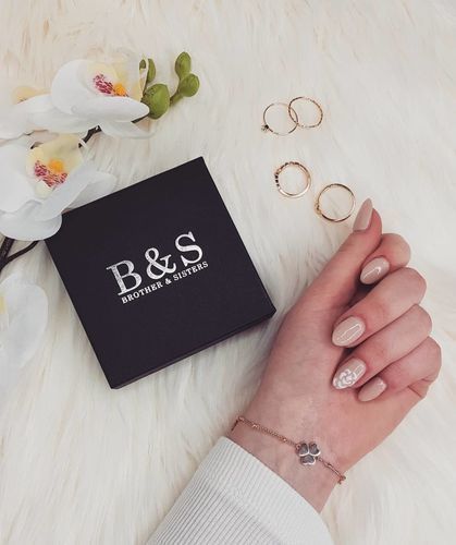 Customer photo review of Lucky Clover Bracelet