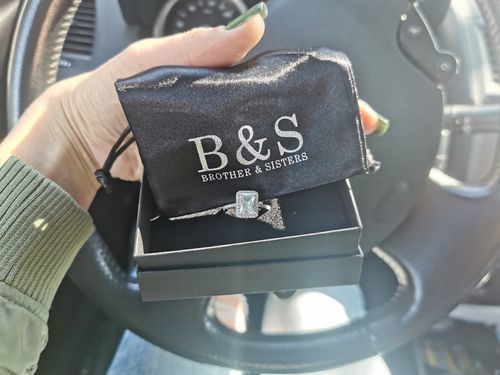 Customer photo review of Silver Rectangle Ring