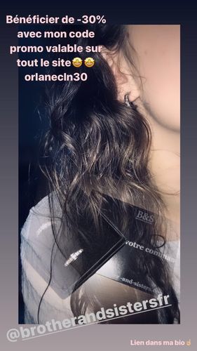 Customer photo review of Majesty Earrings