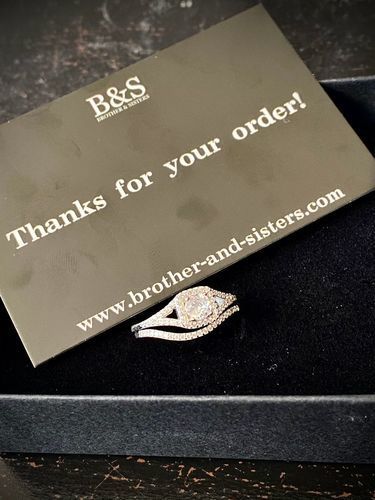 Customer photo review of Silver Majestic Ring