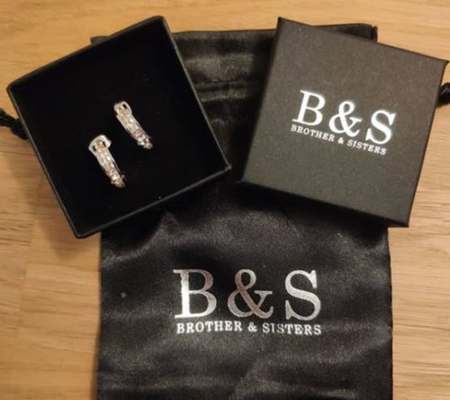 Customer photo review of Majesty Earrings