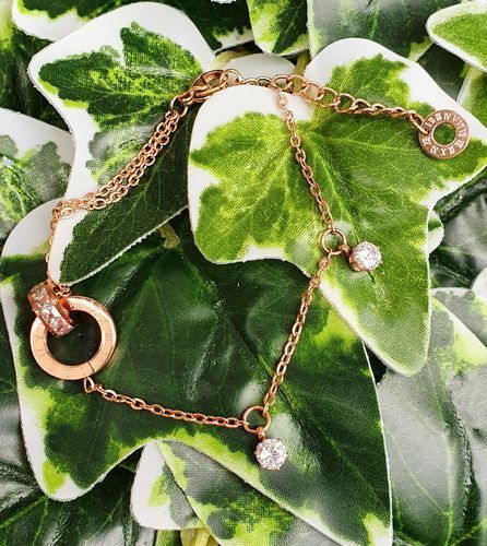 Customer photo review of Bracelet with Joined Rings & Crystals
