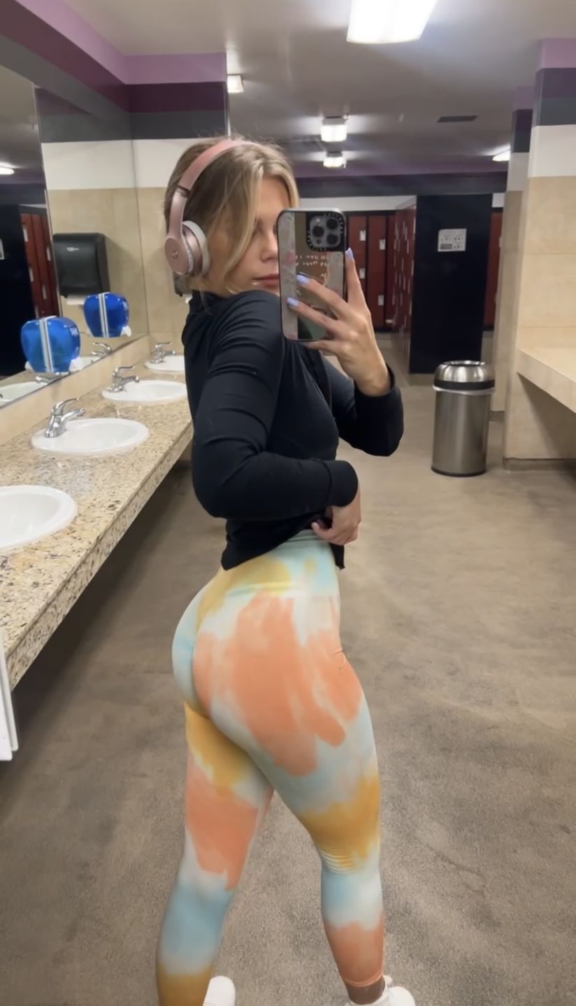 Customer photo review of Black Zipper Jacket
