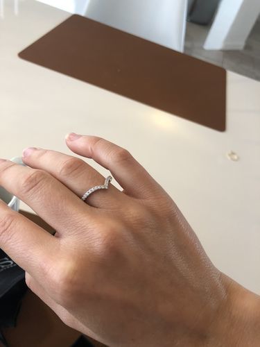 Customer photo review of Silver Minimalist Ring