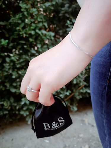 Customer photo review of Crystal Bar Bracelet